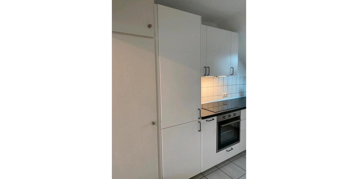 Dachgeschoßwohnung Griesheim - 2 Zimmer, 66 m&sup2;, 850&euro; | Angebot:25780425