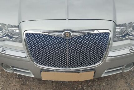 Chrysler 300C 58.000 km 17.300 &euro; Münster (Hessen) 64839