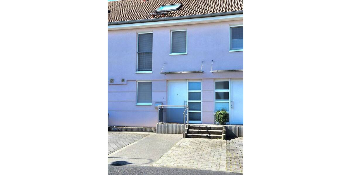 Mehrfamilienhaus, Wohnhaus Bad Vilbel Dortelweil - 5 Zimmer, 136 m&sup2;, 2.800&euro; | Angebot:25744536