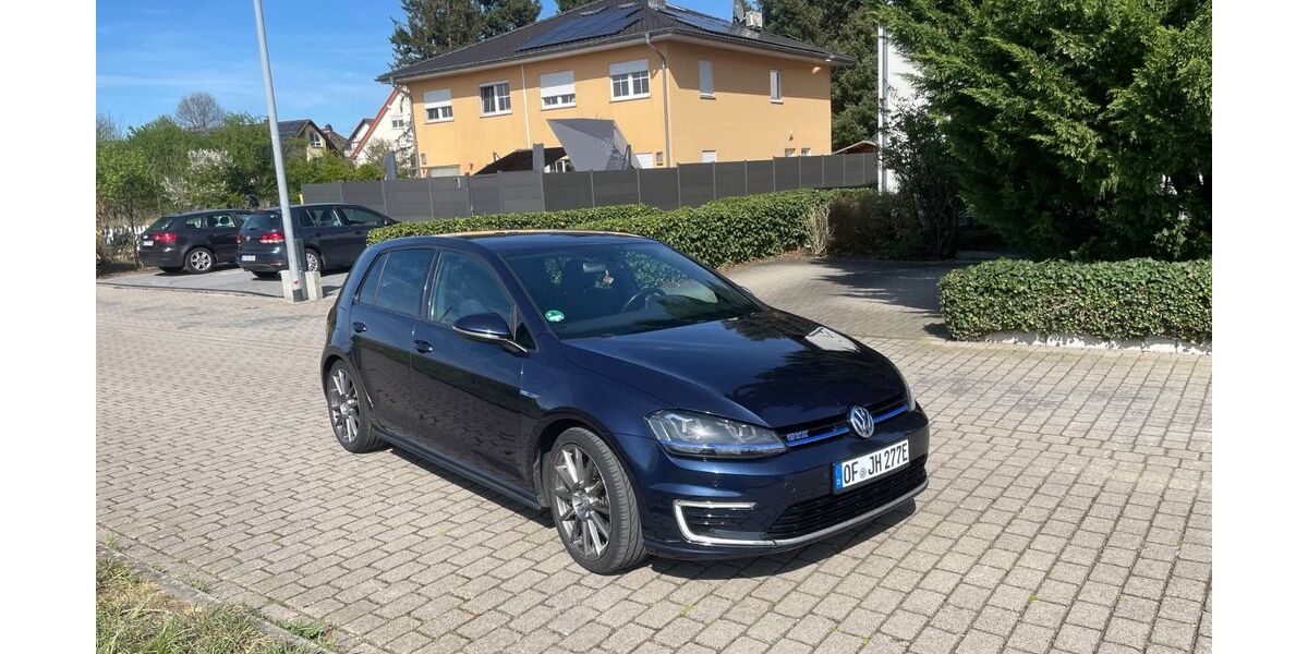 VW Golf 190.100 km 10.500 &euro; Rodgau 63110