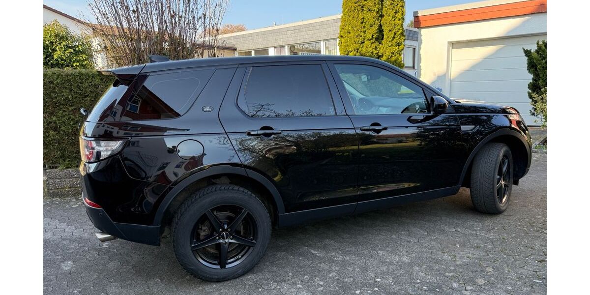 Land Rover Discovery Sport 84.000 km 17.500 &euro; Bad Nauheim 61231