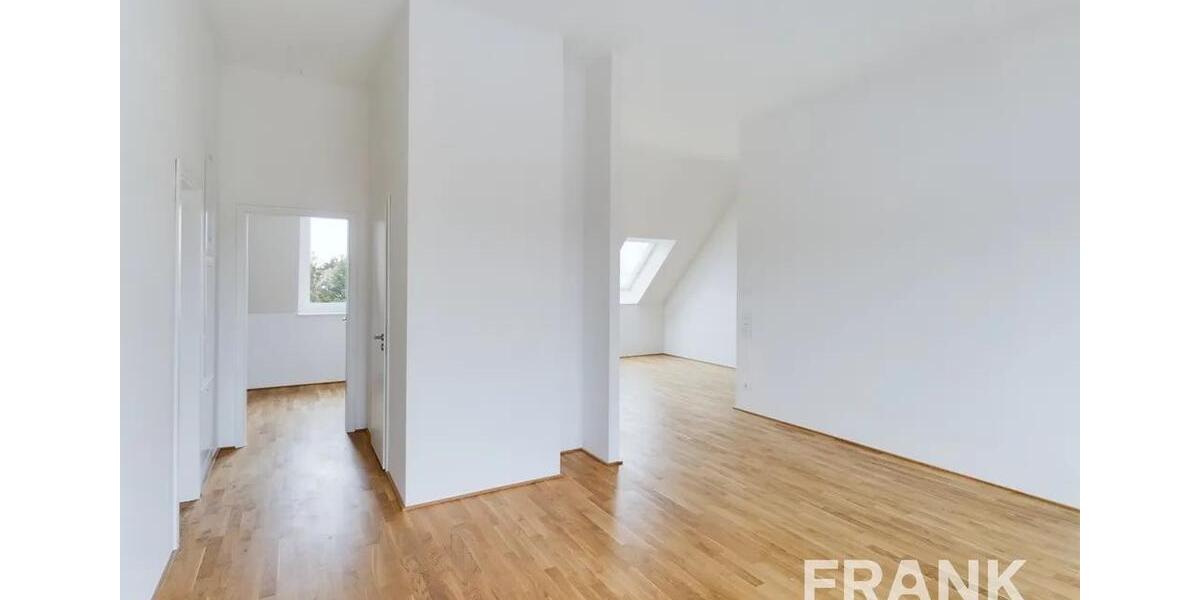Etagenwohnung Frankfurt am Main Ginnheim - 3 Zimmer, 82 m&sup2;, 1.900&euro; | Angebot:23330566