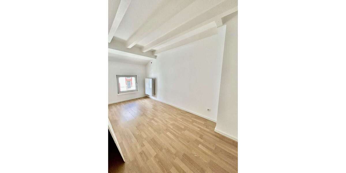 Wohnung zum Mieten in Frankfurt am Main 690 € 17 m² 1 zimmer