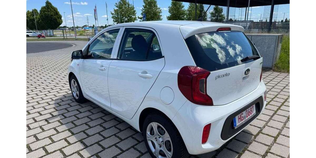 Kia Picanto 131.000 km 5.800 &euro; Friedrichsdorf 61381