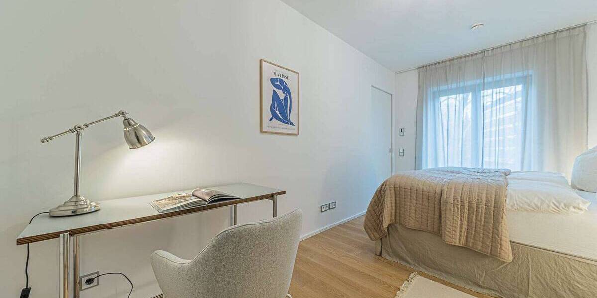 Etagenwohnung Frankfurt am Main Innenstadt - 2 Zimmer, 63 m&sup2;, 2.600&euro; | Angebot:26388792