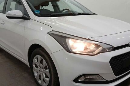 Hyundai i20 72.500 km 7.500 &euro; Hanau 63450