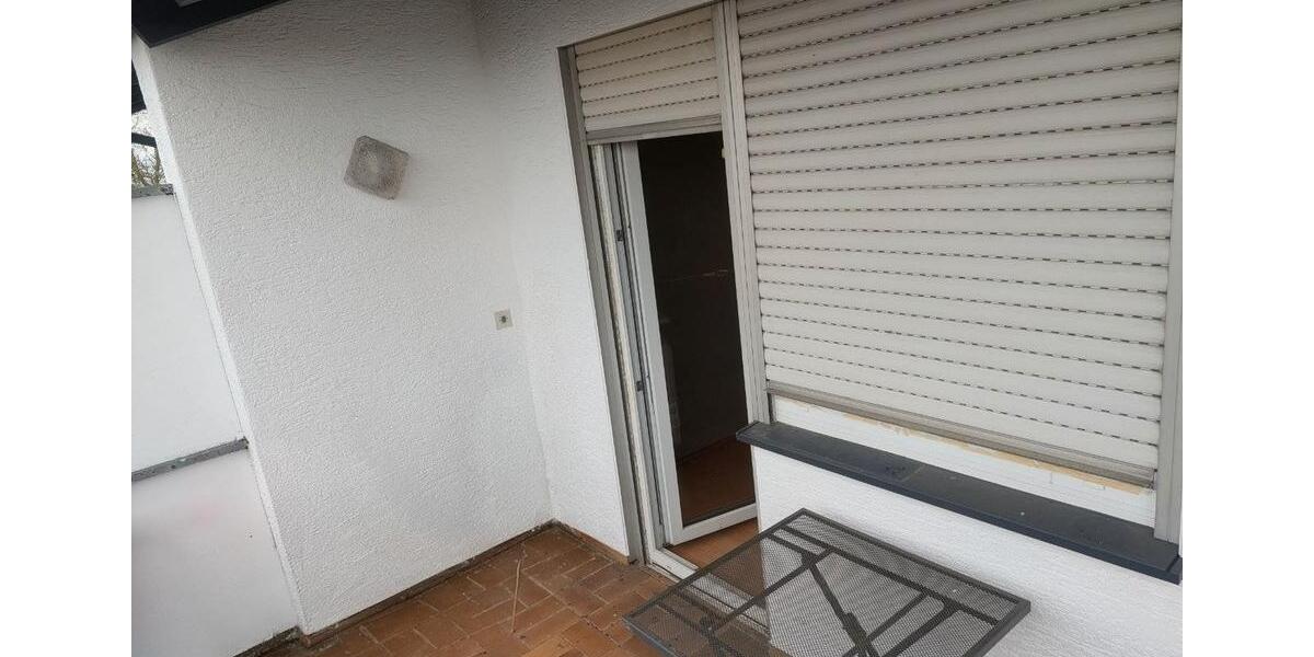 Dachgeschoßwohnung Wöllstadt - 2.5 Zimmer, 59 m&sup2;, 870&euro; | Angebot:26521824