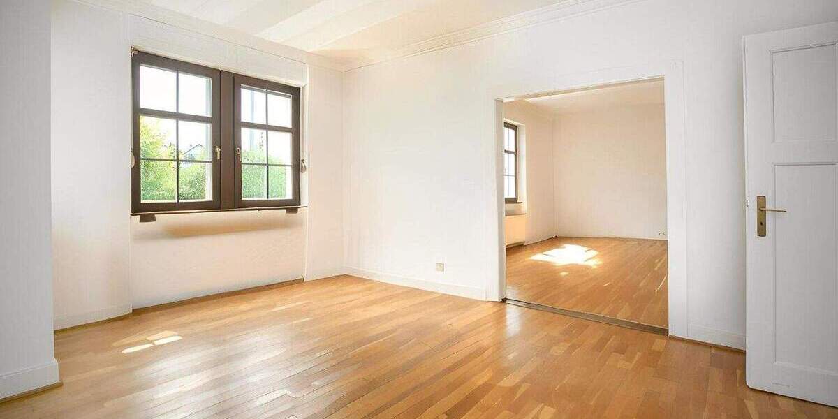 Einfamilienhaus Langen - 8 Zimmer, 190 m&sup2;, 2.900&euro; | Angebot:25689006