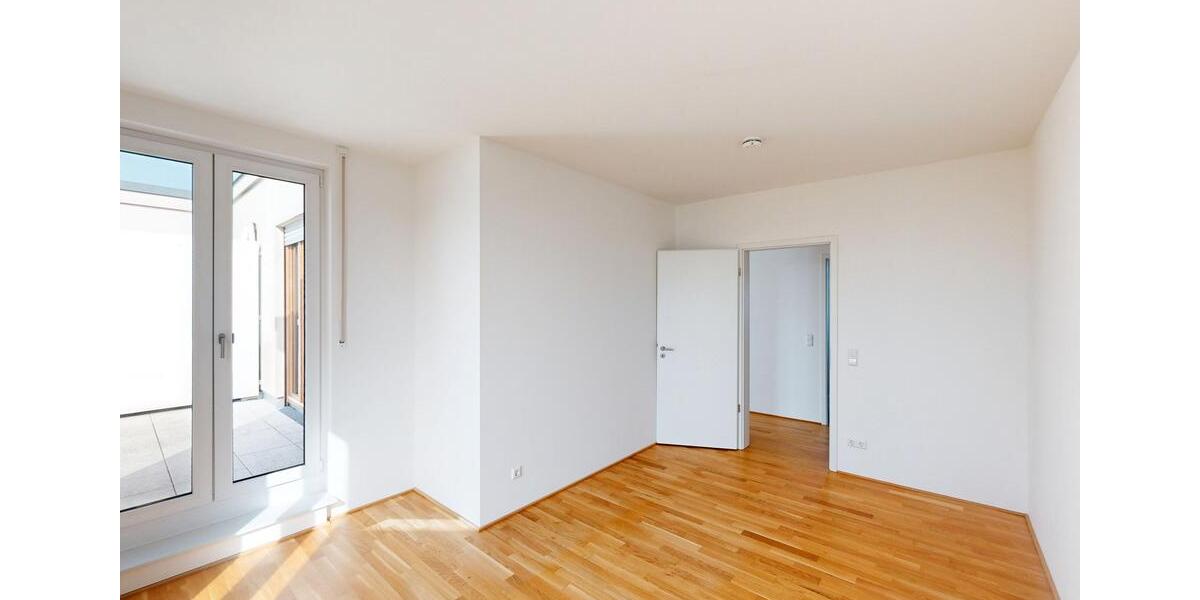 Einfamilienhaus Frankfurt am Main Nord-Ost - 4 Zimmer, 127 m&sup2;, 2.165&euro; | Angebot:25977952