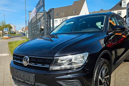 VW Tiguan 169.000 km 18.900 &euro; Bad Vilbel - Frankfurt Am Main 61118