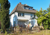 Klassische Architektur in Bestlage mit Süd-Garten