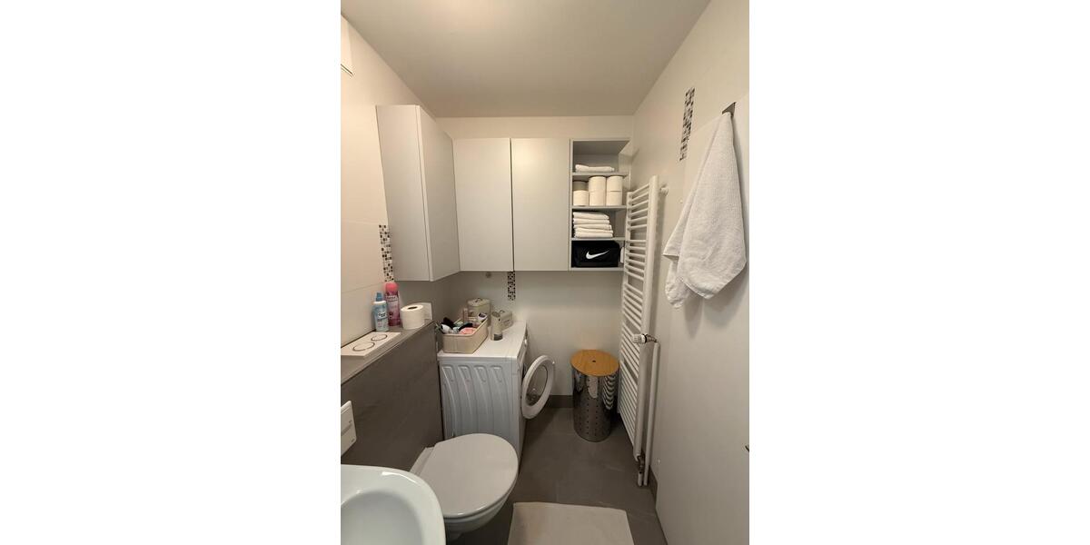 Etagenwohnung Frankfurt am Main Niederrad - 2 Zimmer, 42 m&sup2;, 950&euro; | Angebot:25310196