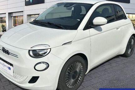 Fiat 500e 44.696 km 14.890 &euro; Frankfurt 60314