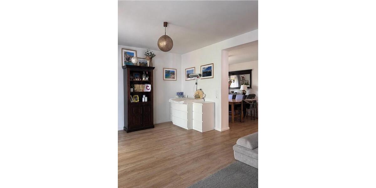 Einfamilienhaus Altenstadt - 10 Zimmer, 215 m&sup2;, 585.000&euro; | Angebot:27021928