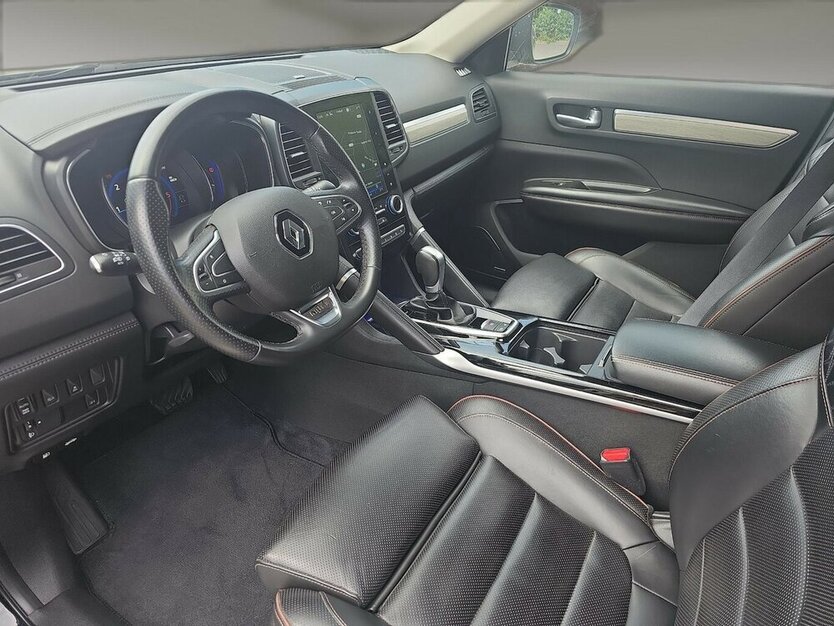 Koleos Initiale Paris 4x4 Scheckheft gepflegt