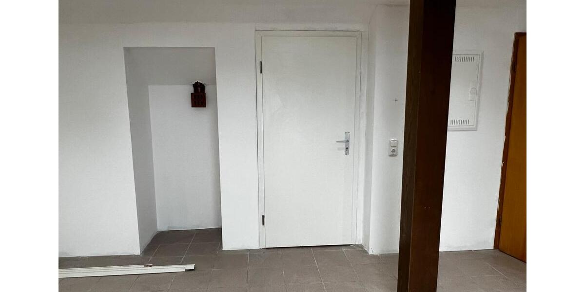 Dachgeschosswohnung 2 Zimmer 2 zimmer