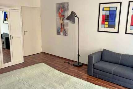 Zimmer Frankfurt am Main Innenstadt 1 - 899&euro; | Angebot:27158705