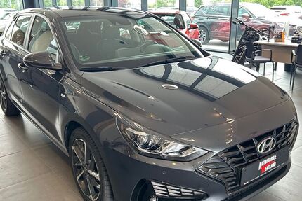 Hyundai i30 74.000 km 16.990 &euro; Roßdorf 64380