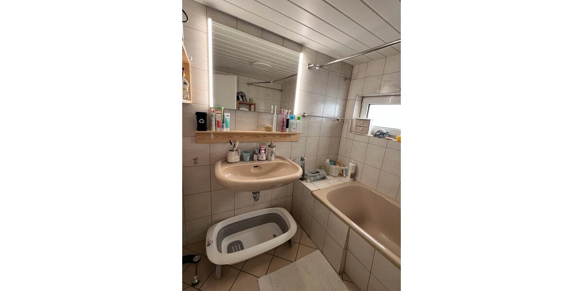 Einfamilienhaus Dreieich - 4.5 Zimmer, 100 m&sup2;, 1.550&euro; | Angebot:25753738