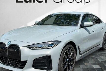 BMW i4 38.299 km 43.288 &euro; Frankfurt 60314