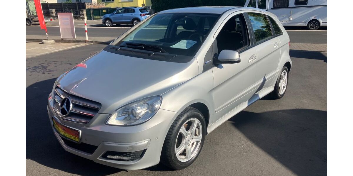 Mercedes-Benz B 180 115.000 km 5.490 &euro; Niederdorfelden 61138