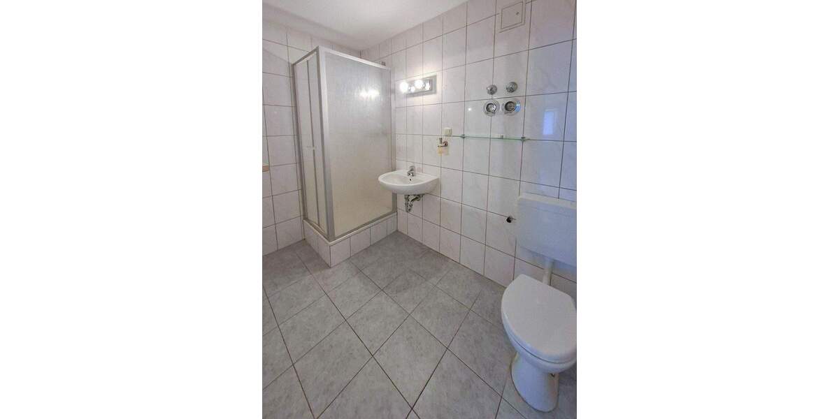 Etagenwohnung Heusenstamm - 2 Zimmer, 69 m&sup2;, 175.000&euro; | Angebot:25770802
