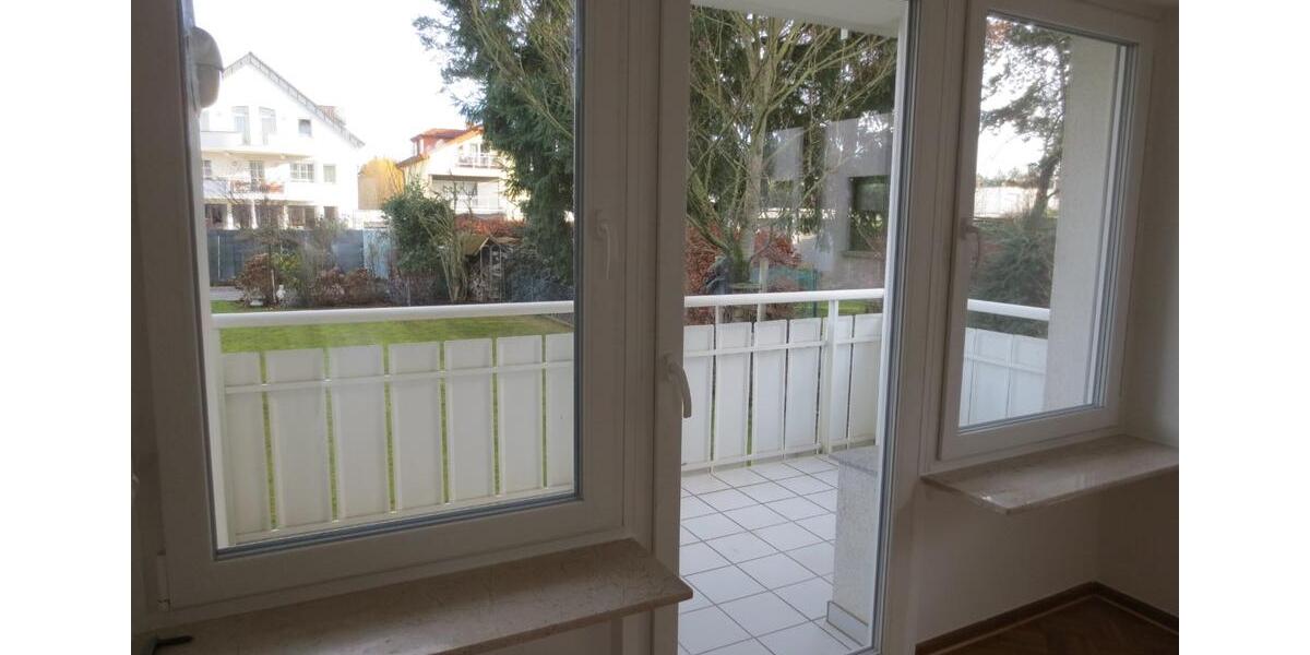 Erdgeschoßwohnung Offenbach am Main Bürgel - 3 Zimmer, 95 m&sup2;, 1.400&euro; | Angebot:24874014