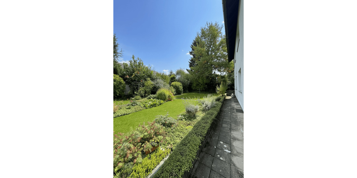 Mehrfamilienhaus, Wohnhaus Frankfurt am Main Nieder-Erlenbach - 1 Zimmer, 999.000&euro; | Angebot:26816192