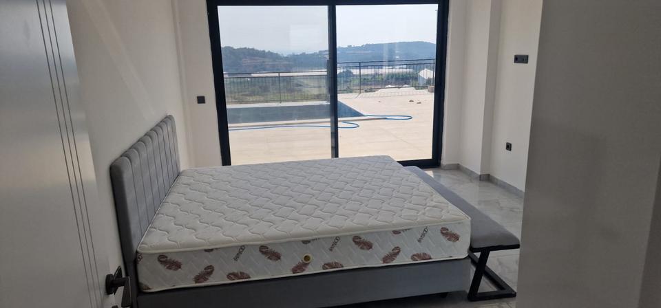 Villa 3 Stöckig 7 zimmer