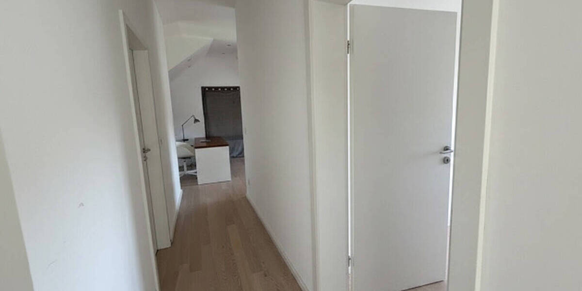 Mehrfamilienhaus, Wohnhaus Bad Vilbel - 8 Zimmer, 181 m&sup2;, 880.000&euro; | Angebot:26451854