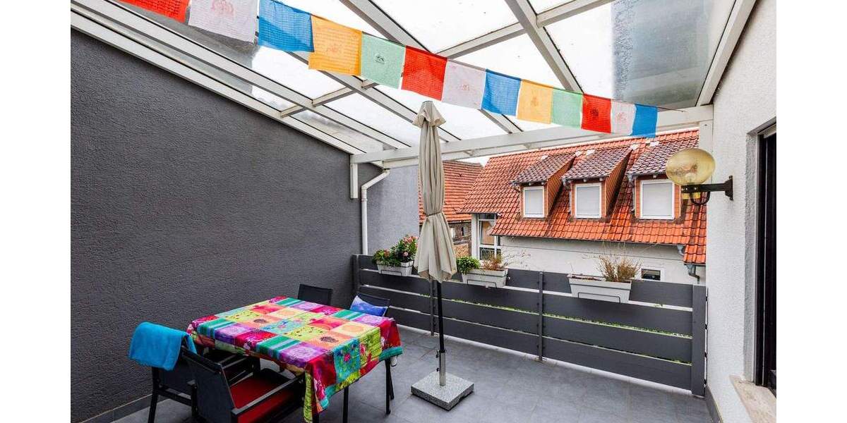 Mehrfamilienhaus, Wohnhaus Bischofsheim - 8 Zimmer, 695.000&euro; | Angebot:25660958