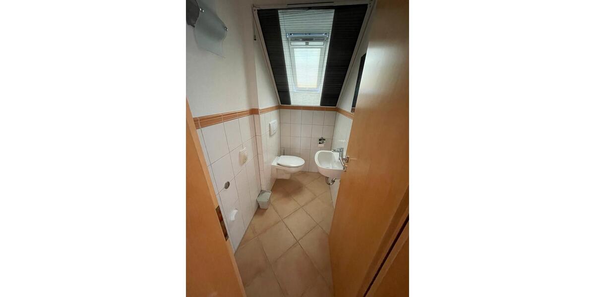 Maisonette 5 Zimmer Wohnung in Schwalbach am Taunus 5 zimmer