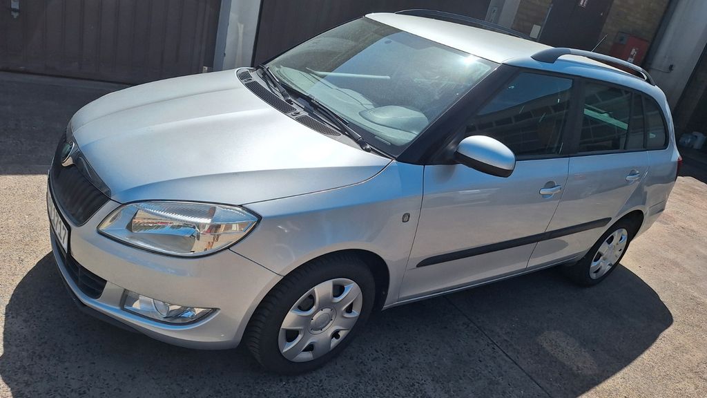Skoda Fabia 211.478 km 1.600 &euro; Frankfurt 60528