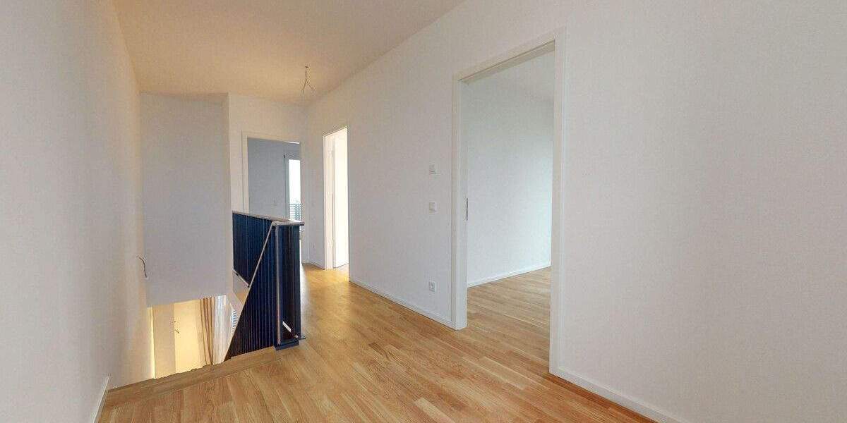 Etagenwohnung Königstein - 3 Zimmer, 132 m&sup2;, 2.195&euro; | Angebot:25801958