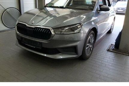 Skoda Fabia 75.910 km 16.850 &euro; Frankfurt 60326