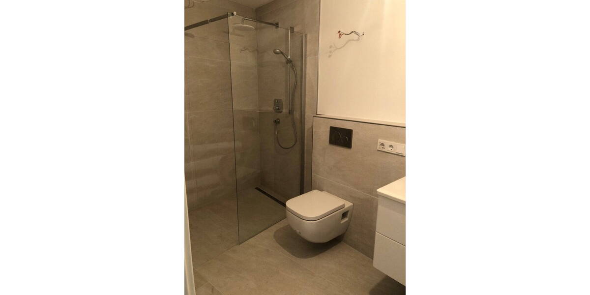 Einfamilienhaus Dreieich Buchschlag - 9 Zimmer, 300 m&sup2;, 4.390&euro; | Angebot:26712738