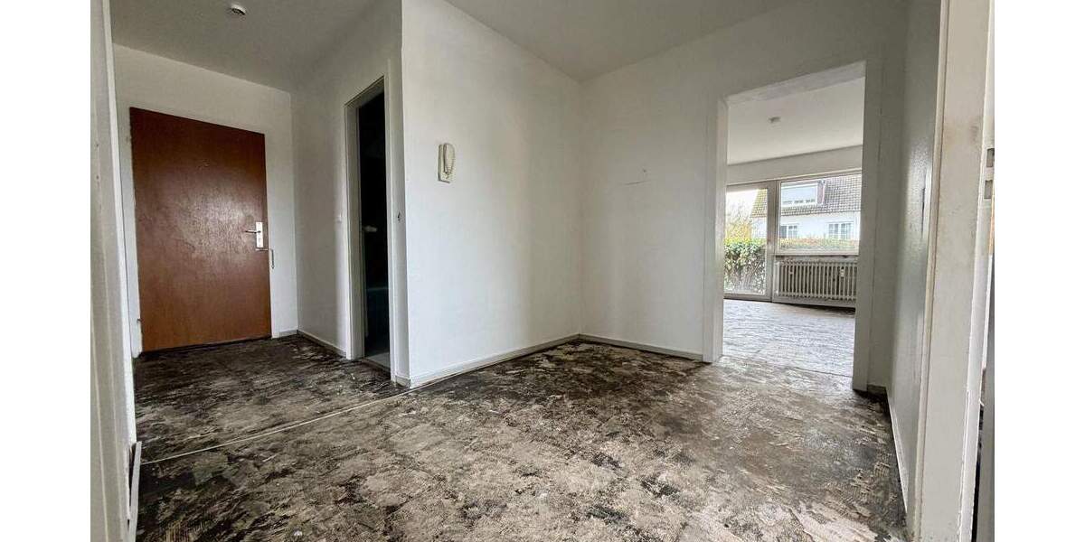 Schöne 3 Zi.-Wohnung mit Terrasse und Einzelgarage in direkter Feldrandlage! 3 zimmer