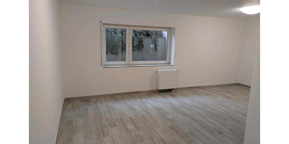 32 qm Single Wohnung mit Küche und Bad in Hochheim-Massenheim 1 zimmer