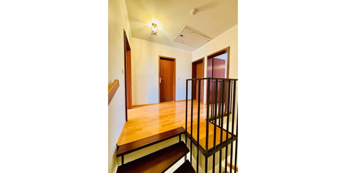 Reihenhaus Frankfurt am Main Mitte-West - 5.5 Zimmer, 112 m&sup2;, 739.000&euro; | Angebot:25101991