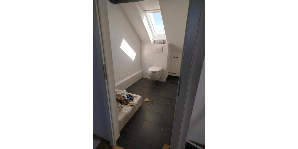 Dachgeschoßwohnung Bruchköbel - 2 Zimmer, 61 m&sup2;, 650&euro; | Angebot:26232518