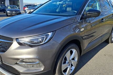 Opel Grandland (X) 67.000 km 13.790 &euro; Gross Gerau 64521