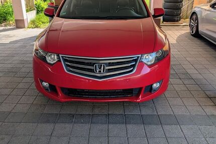 Honda Accord 109.500 km 8.750 &euro; Mörfelden-Walldorf 64546