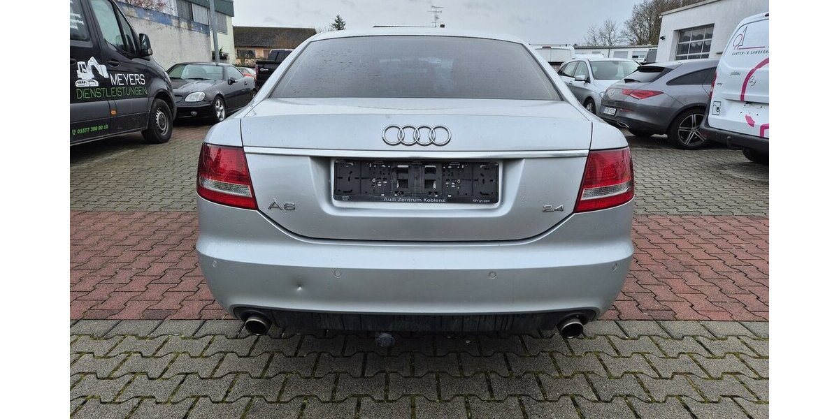 Audi A6 2,4 Klima, Einparkhilfe hinten 206.000 km 1.799 &euro; Rodgau 63110
