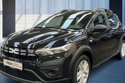 Dacia Sandero 19.924 km 15.180 &euro; Frankfurt / Main 60314