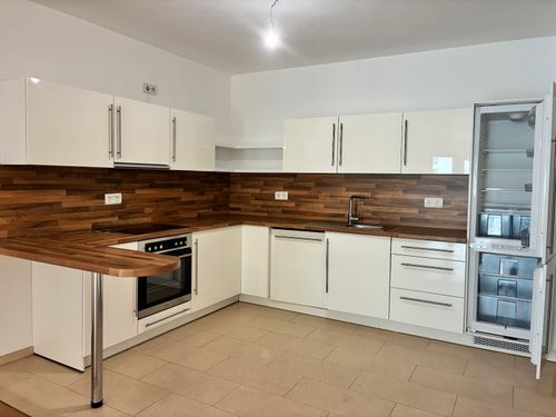 Etagenwohnung Frankfurt am Main Mitte-Nord - 2 Zimmer, 84 m&sup2;, 1.550&euro; | Angebot:24418134