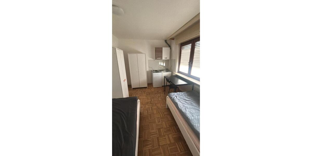 Etagenwohnung Frankfurt am Main Sossenheim - 4 Zimmer, 30 m&sup2;, 750&euro; | Angebot:26099756