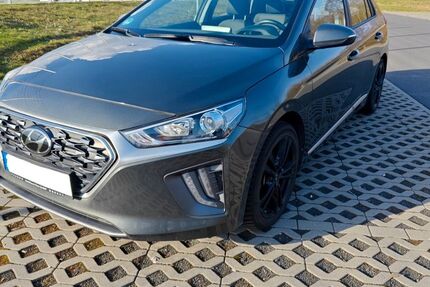 Hyundai IONIQ 14.398 km 16.900 &euro; Wöllstadt 61206