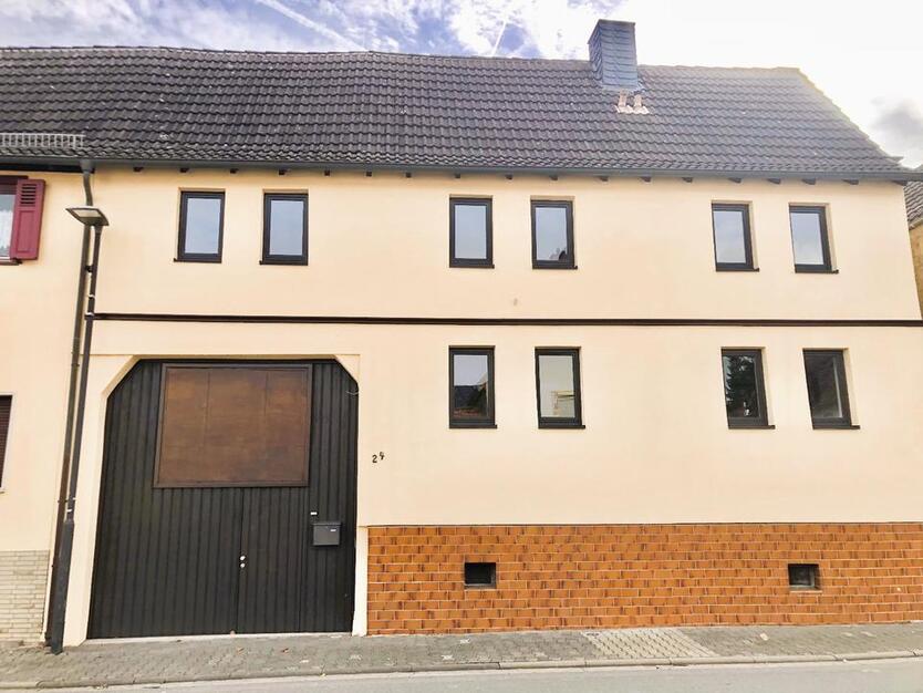 Interessantes Haus in Ober-Mörlen, viels. nutzbar, auch gewerbl. zimmer