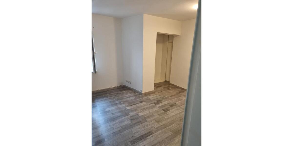 Erdgeschoßwohnung Offenbach am Main Bieber - 1.5 Zimmer, 33 m&sup2;, 2.190&euro; | Angebot:26278193
