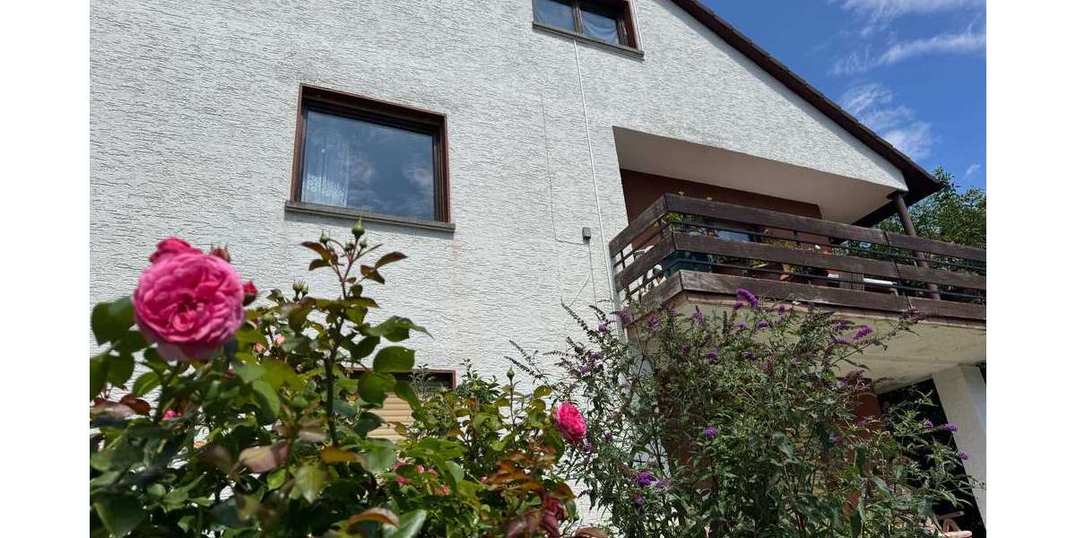 Etagenwohnung Hofheim am Taunus - 3 Zimmer, 96 m&sup2;, 349.000&euro; | Angebot:25474192